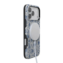 Hop & Bloom | Bunny Toile Case
